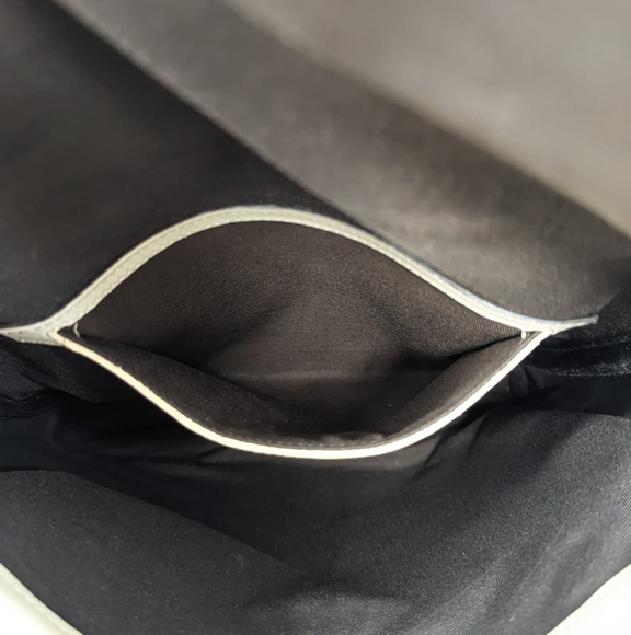 ✨️💎Authentic Gucci Crossbody Bag - Picture 16 of 16